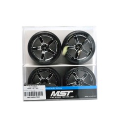 Silver black 5 spokes wheel (+3) w/ CS-R tire (soft) (4) Silver black 5 spokes wheel (+3) w/ CS-R tire (soft) (4)